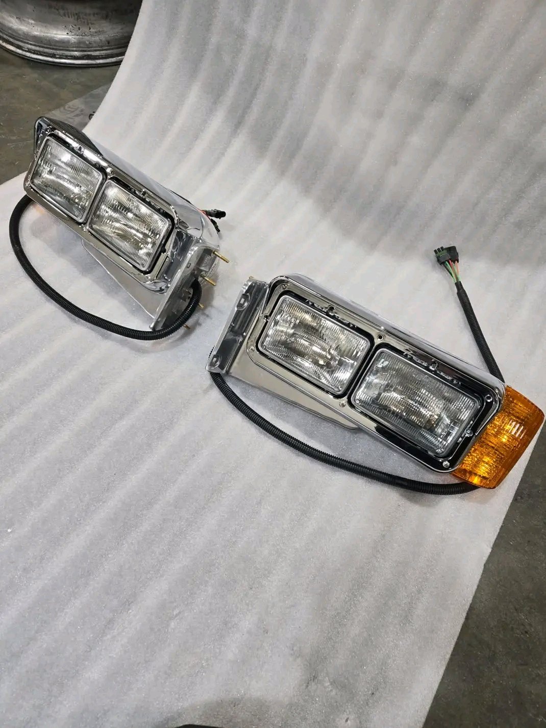Peterbilt Headlights Peterbilt Headlights